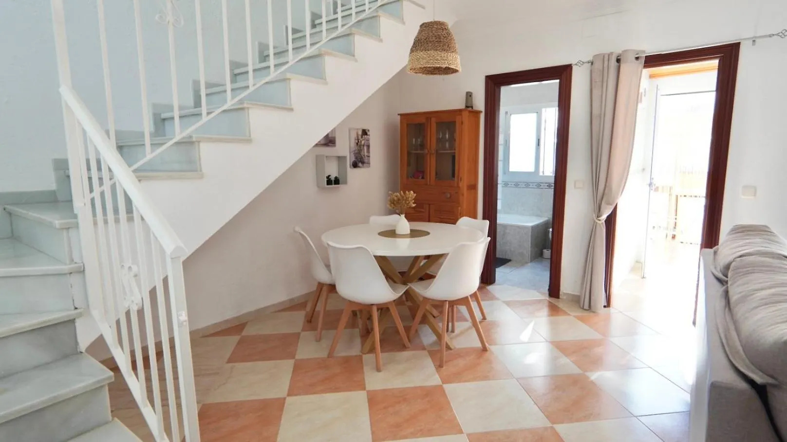 Дом отдыха Вилла Casa Santo Tomas 18 Нерха Испания